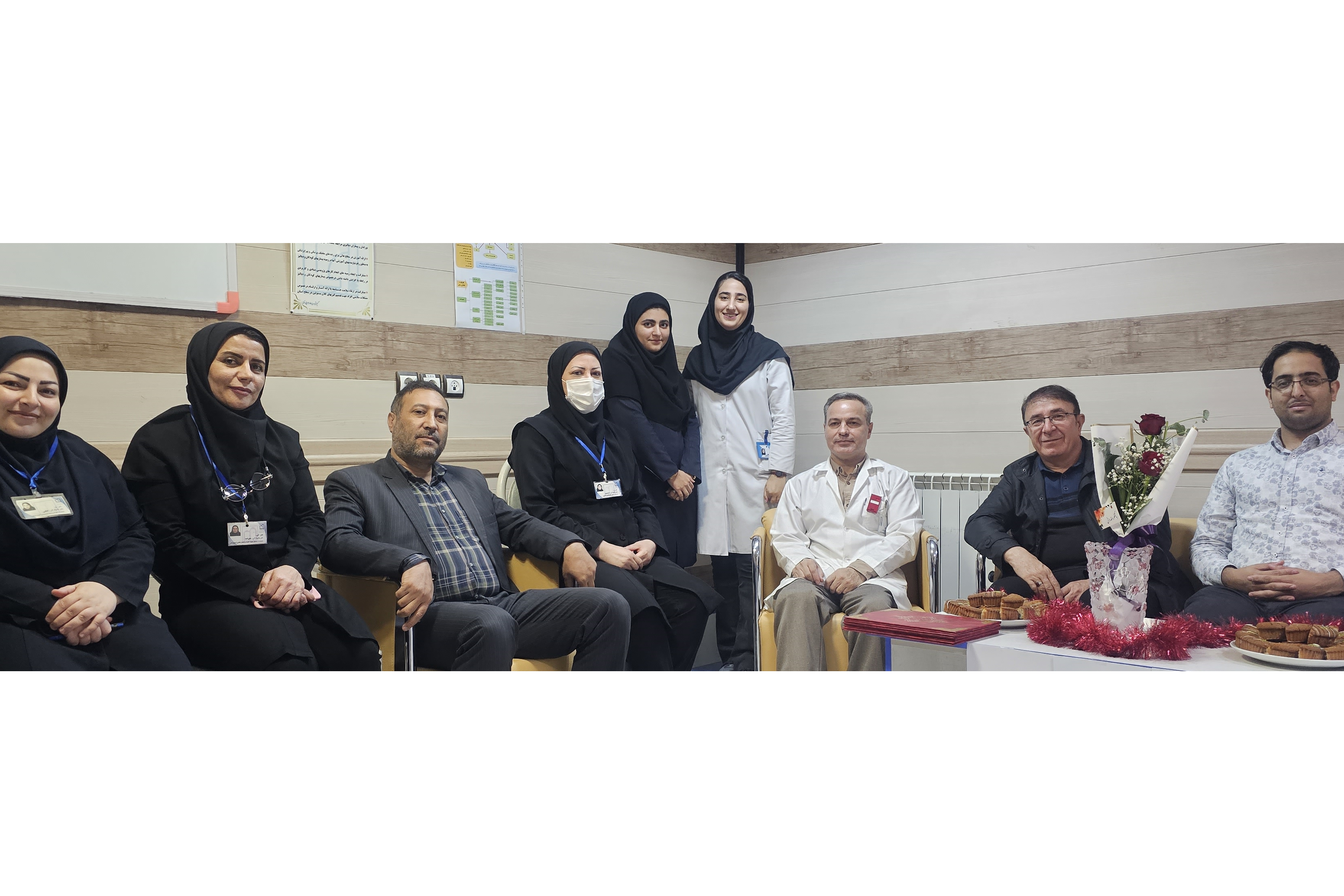 تجلیل از کارکنان رادیولوژی بیمارستان بوعلی اردبیل بمناسبت ۱۷ آبان، روز جهانی رادیولوژی
